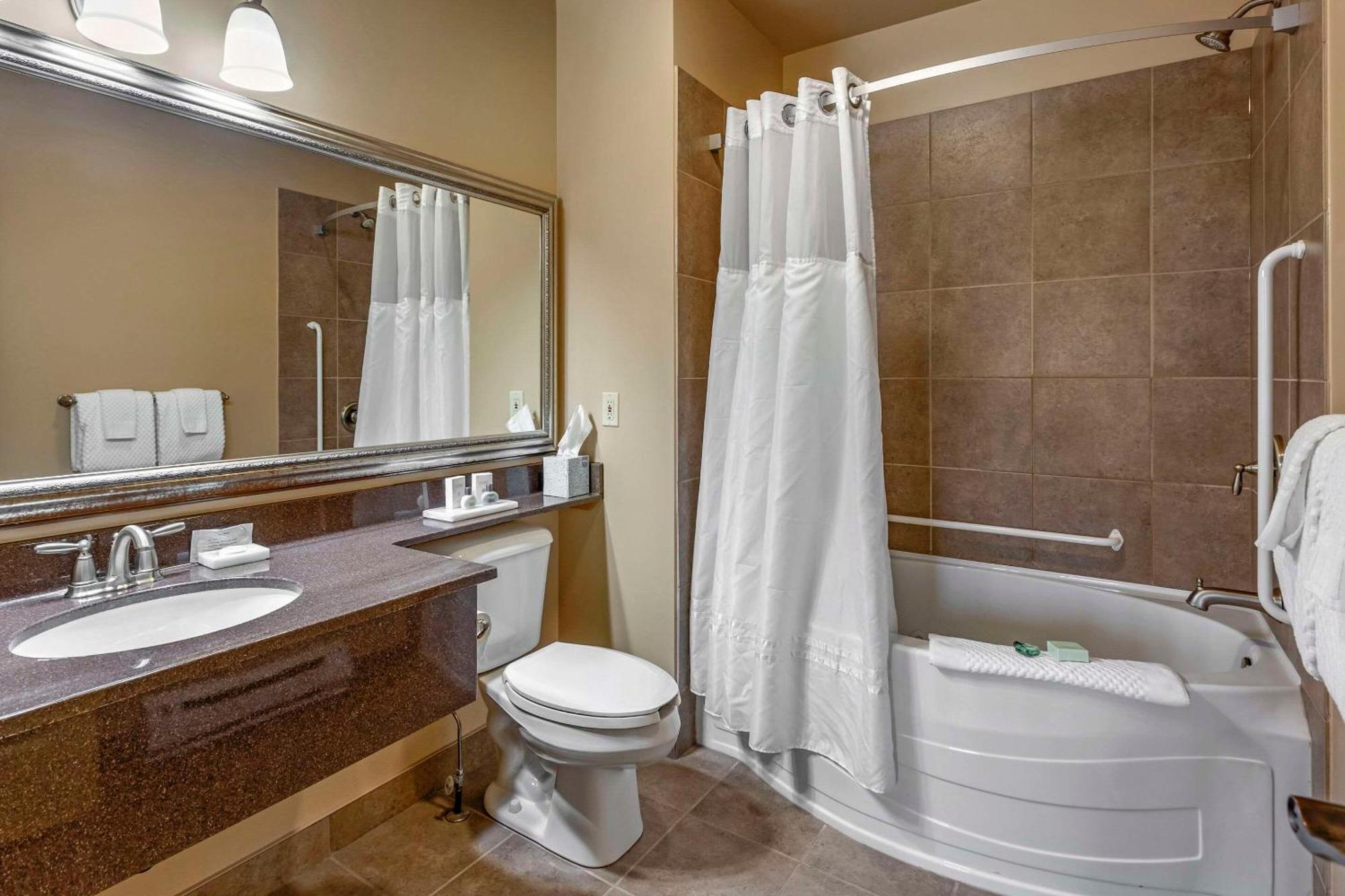 סטראטפורד The Parlour Inn Ascend Hotel Collection מראה חיצוני תמונה