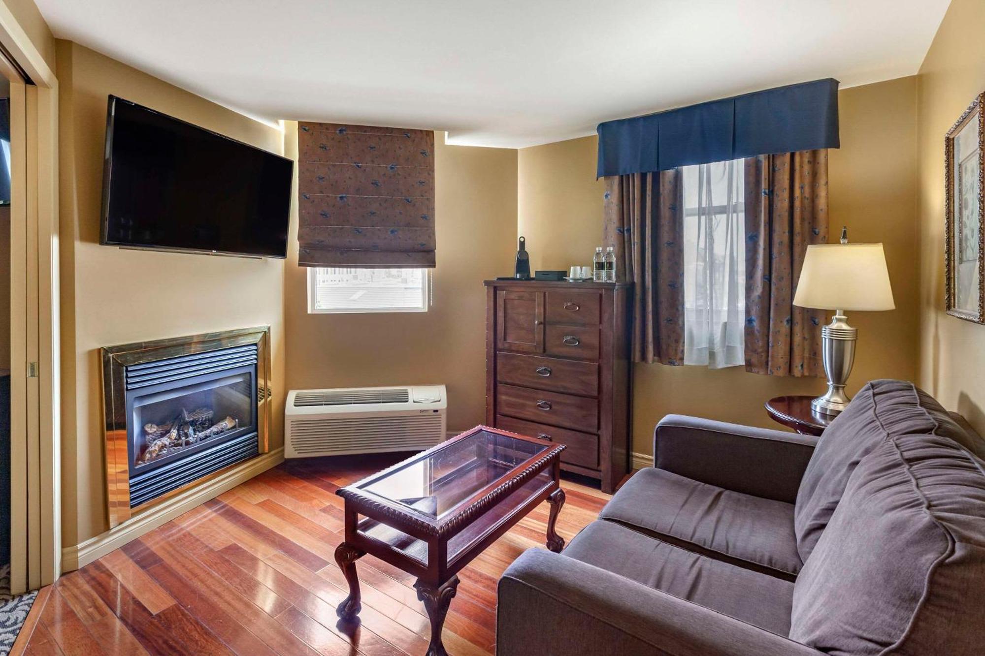 סטראטפורד The Parlour Inn Ascend Hotel Collection מראה חיצוני תמונה