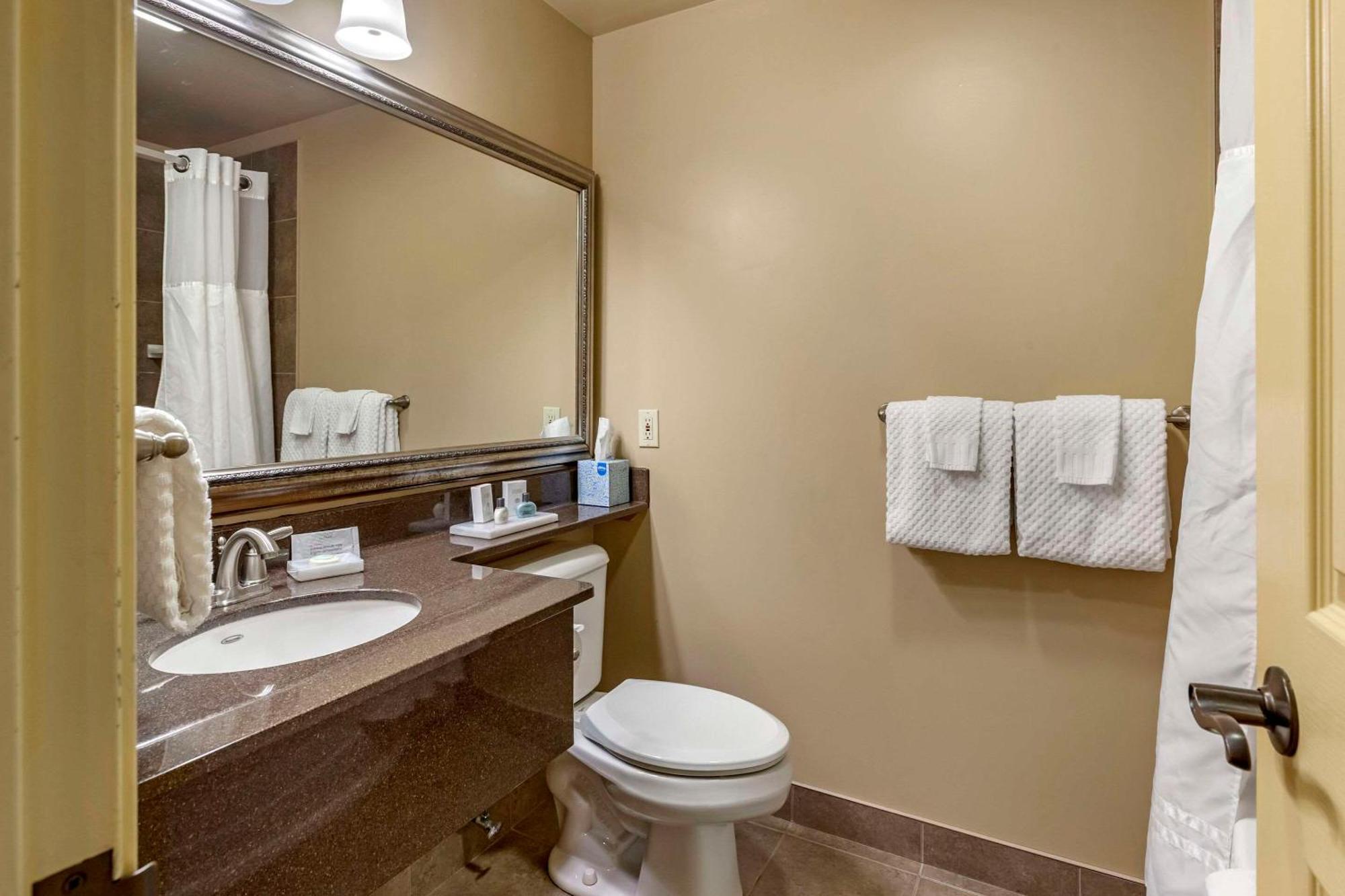 סטראטפורד The Parlour Inn Ascend Hotel Collection מראה חיצוני תמונה